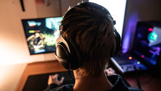 Online Gaming Risks & Game Security